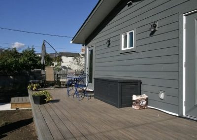 LoneWolf Homes Bay Ave back deck