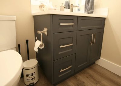 LoneWolf Homes Bay Ave powder room