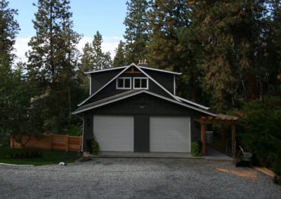 LoneWolf Homes Eastwood Dr view of double garage