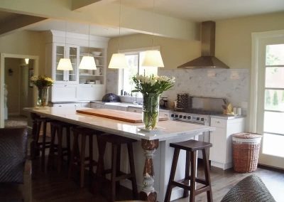 LoneWolf Homes Heritage Home kitchen Interior